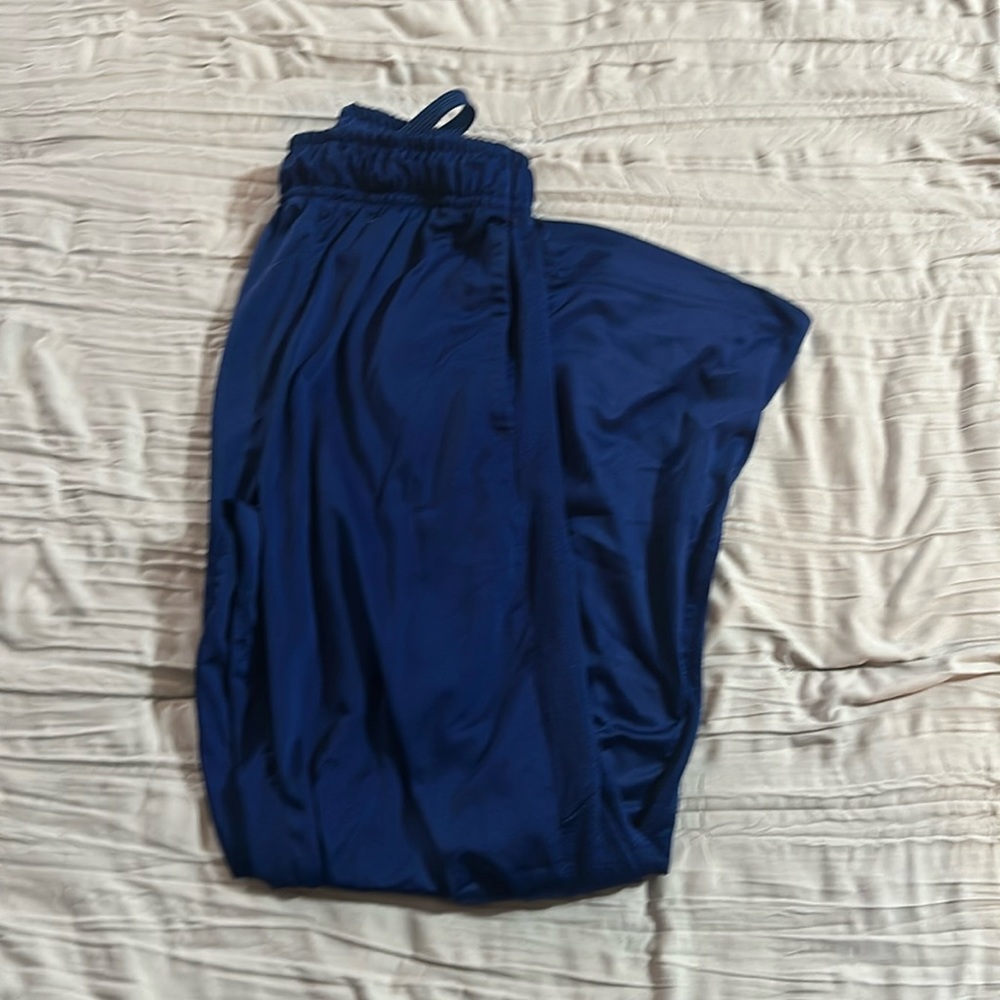 COPY - Boys size 6 Nike athletic pants